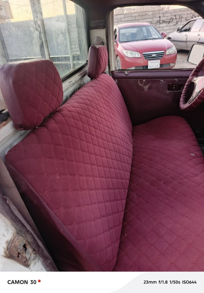 نيسان موديل ٨٩ سيارة بلادية بدون ضرر بدون صبغ .. رقم نينوى اصفر. مكينة وگير 3y. 
مال ٨٥ نشاط فول 5گير صدرها نظيف باتري جدي سيارة حلوة وجاهزة مايعوزها  مصرف   دوشمة كاملة  الامامي دسكات.. السيارة قسام شرعي. شرط الوكالة او تحويل 
السعر ١٨ ومجال بسيط. اللوحة الخلفية مفقودة وبيها لوحة لكن غير اصلية
للاستفسار مكتب الاصحاب 
***********
***********
***********
