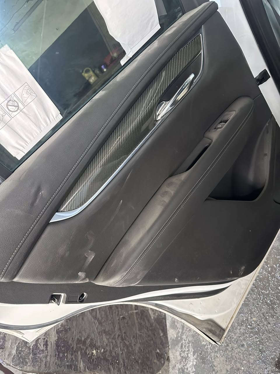 السلام عليكم 
متوفر ابواب كاديلاك XT6 2024 للبيع بابين وجاملغ جهة سائق


**إذا كنت صاحب هذا الإعلان وتريد حذفه لأي سبب، رجاءا أرسل رسالة إلى الدعم الفني**