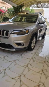 جيب  2019 كفالة عامة من الصبغ والبارد فقط ربع الدعامية الأمامية ومبدلة...