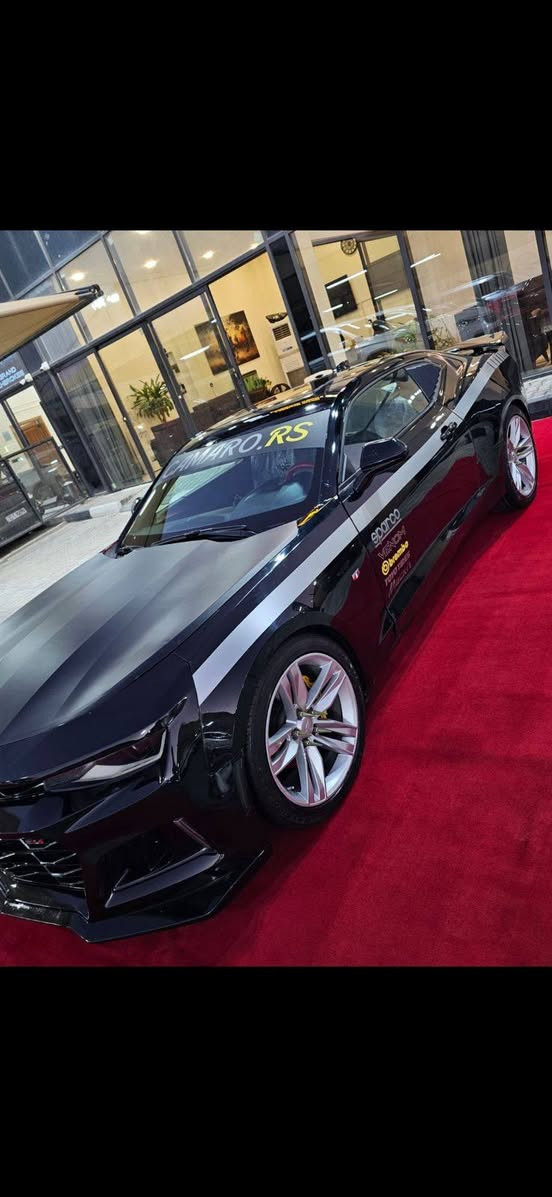 السلام عليكم للبيع او مراوس كمارو ٢٠١٨ فول ١/١  حته فتحه بيها محرك ٣٦٠٠ كفاله ماشيه ٧٠ ميل سياره جديده وناشر صور الحادث جاملغ خلفي صبغ وجاملغ امامي مبدل نفس الون رقم أربيل وكاله او تحويل بسم شركه السعر ١٢٥ سعر مناسب جدا مكلف بالنشر للإستفسار ***********/ *********** مكان السياره كربلاء
