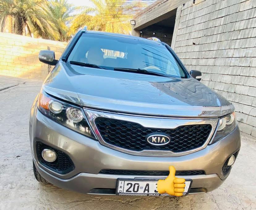 للبيع سورنتو 2013
امريكي فول مواصفات sx
بنوراما،بصمات تشغيل وابواب ،محرك 6دوش
تدفئة تبريد مقاعد امامية،تحكم مقاعد امامية كهربائي 
سستم نيكل بلادي 
رقمها ديالى هزة وسنوية جديدة 
ضرر جامرلغ وبنيد وصبغ قطعتين كلير 
***********
