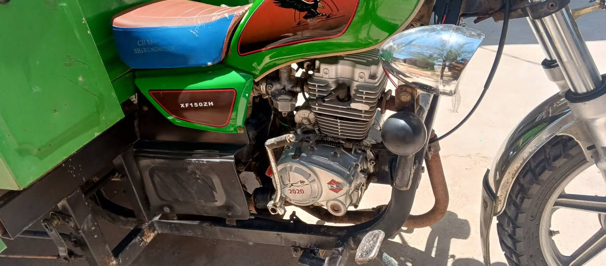 سلام عليكم شباب ستوته البيع موديل 20 اوراق أصولي ستوته حلوه ونضيفه السعر 1600وبيهه مجال احك الجيه مكاني كربلاء سيد سماعيل هاذ رقمي***********

