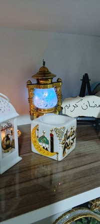 رسم على زجاج • رسم على خشب • حسب الطلب