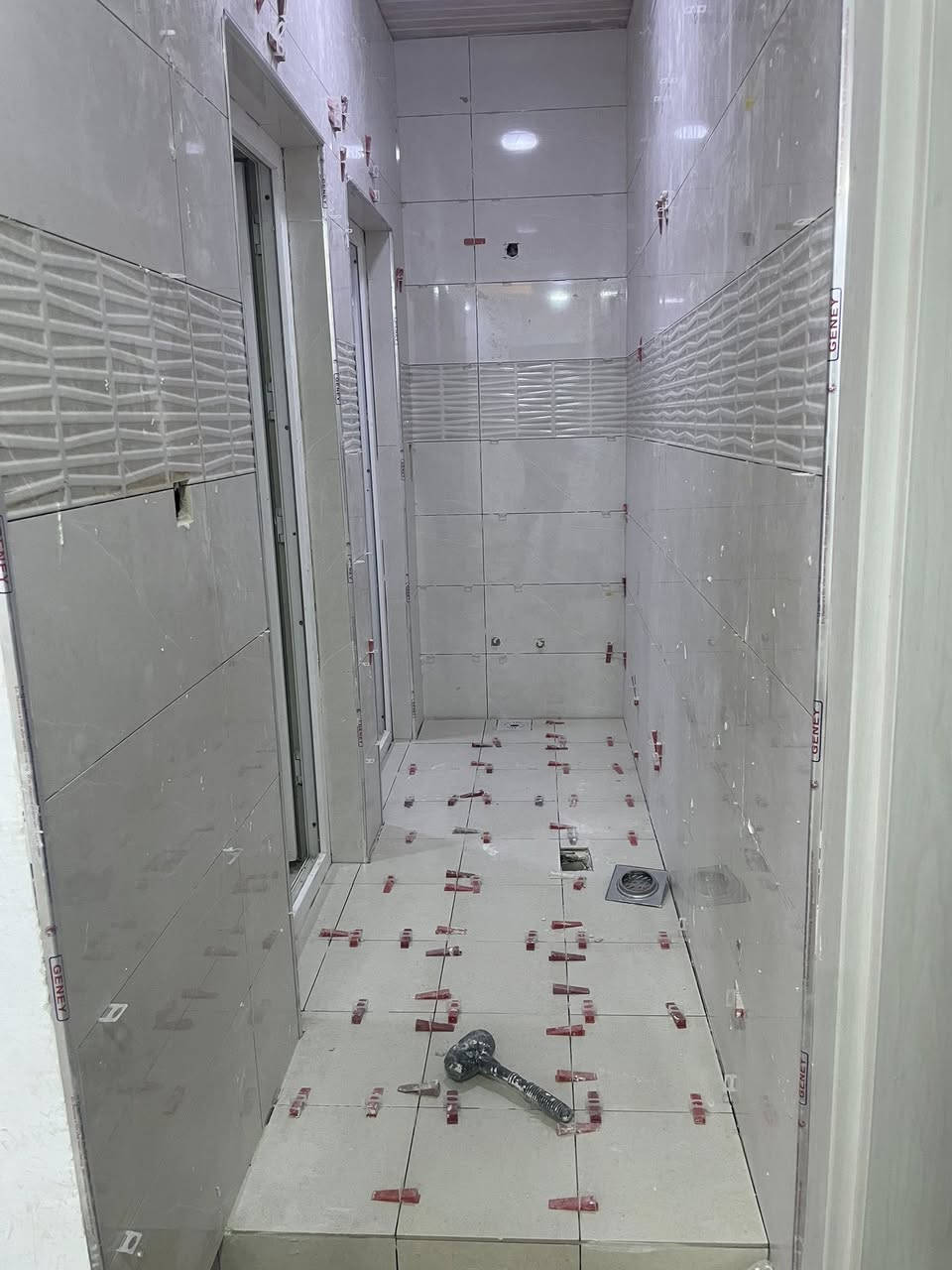 اصطه سراميك متفرغ 
  ***********
