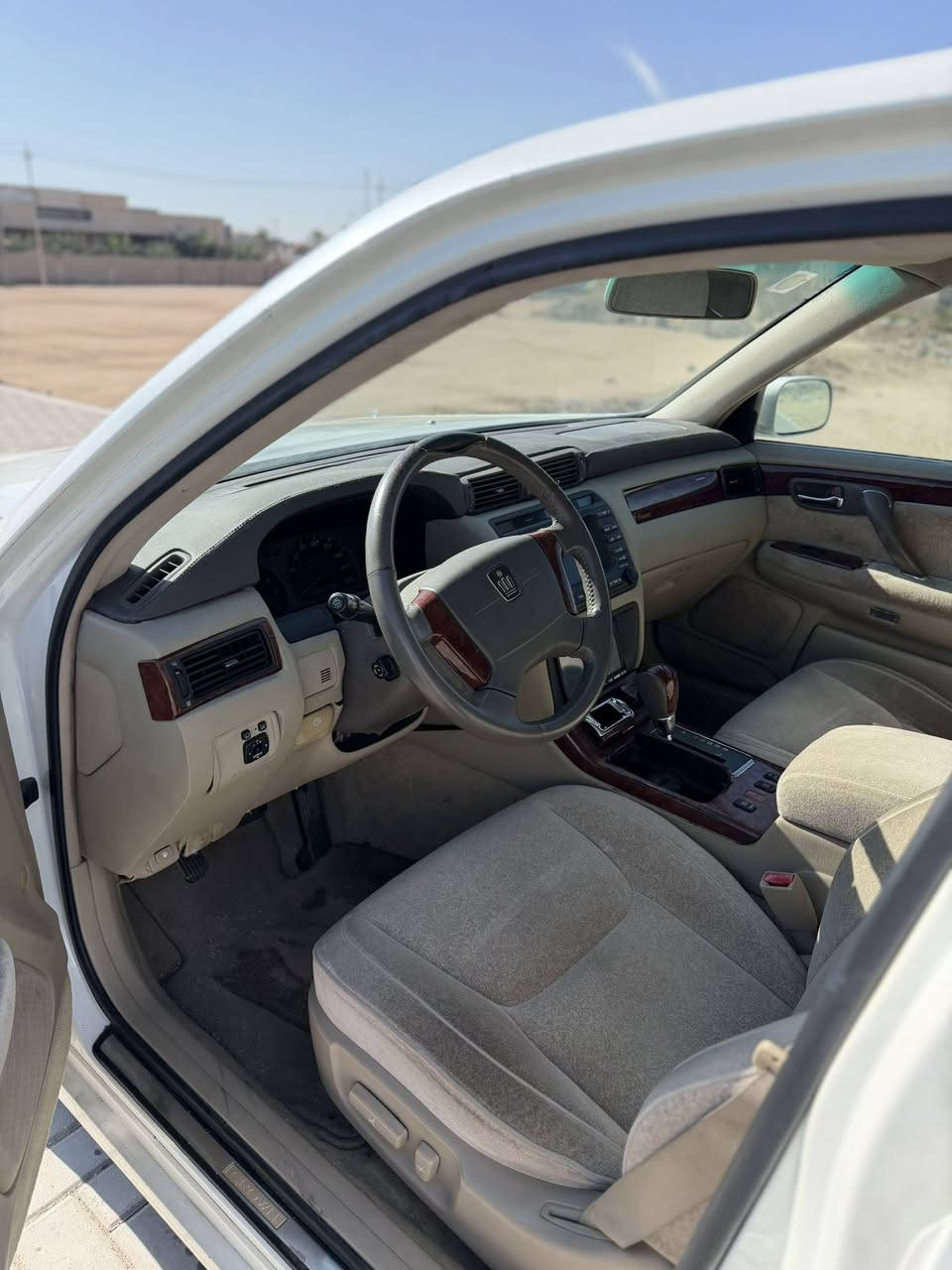 جنون ملكه دخول جديد مزاد 
اصولي مرقم كامل 
٣دكم
عنوان البصره
الاستفسار 

‭٠٧٧٠ ٣٢٩ ٥٥٧٤‬

***********
