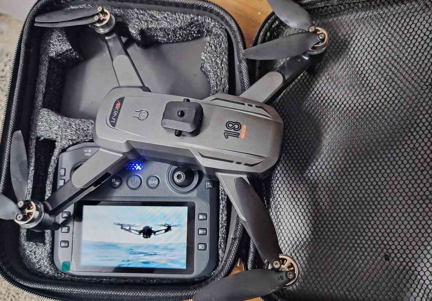 درون بهاذة الشكل ب 80 وبي مجال وذا اكو امراوس حسب القناعة المكان نجف قرب ثورة العشرين تجي تفحص ابعينك توصل ماعندي للتواصل ***********
