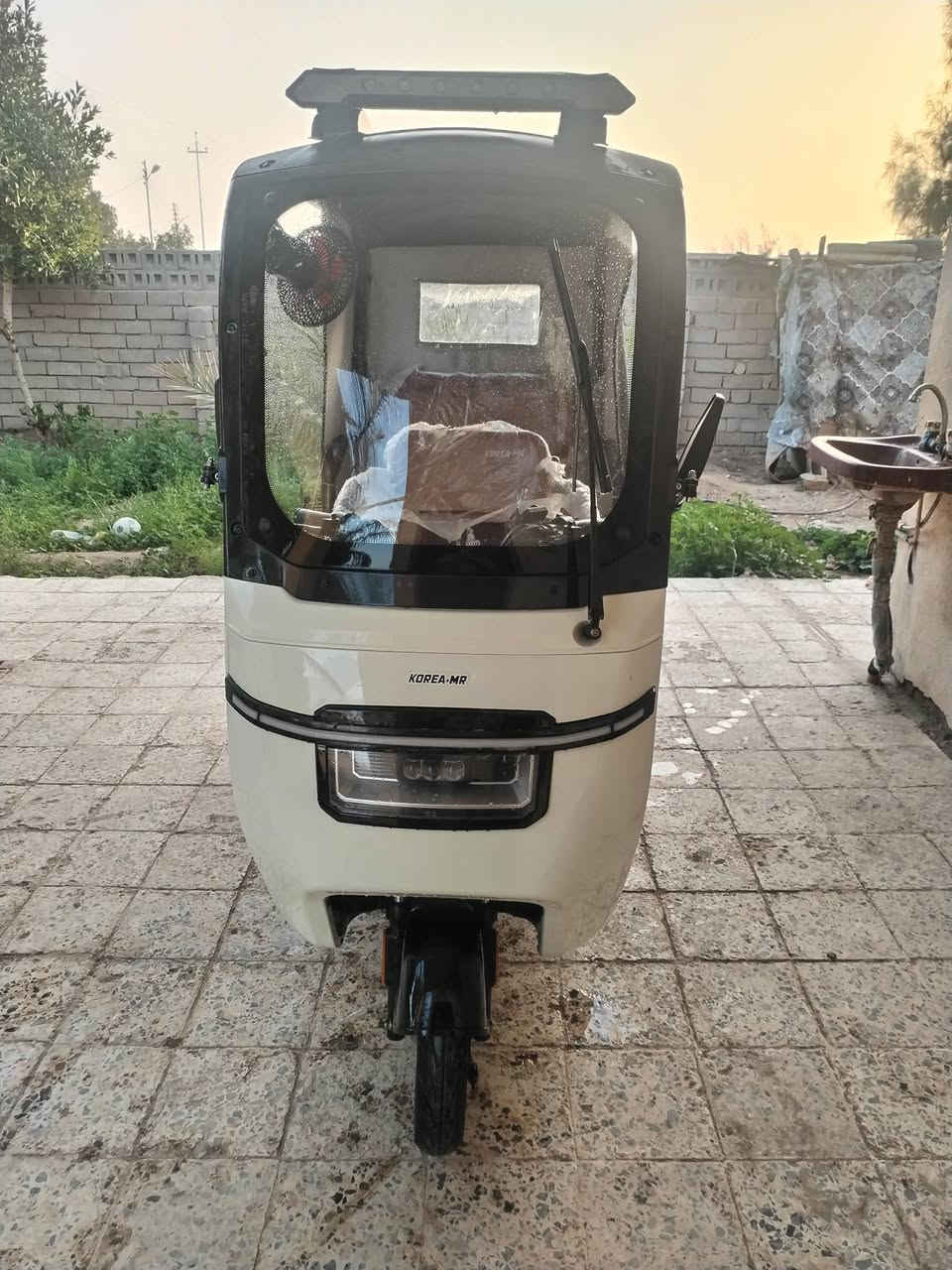 سلام عليكم تكتك شحن لبيع جديده مستعمله قليل سعره 1700وبيه مجال قليل العنوان قرنه رقم ***********
