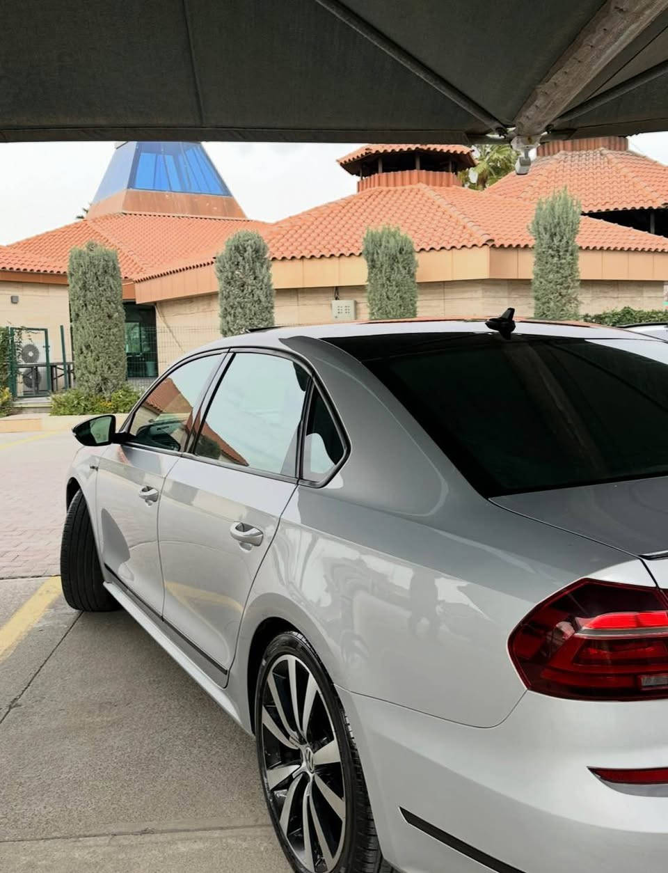 پاسات بؤ فروشتن  گؤرينةوة 2018💚V6💚بيلادي سةقف رةش چاملغ نيو دةركةي سبوغة  بةبي ژؤري  ارباك بةس شان  50هةزار رؤيشتةوة لة هةوليرم *********** أربيل, العراق
