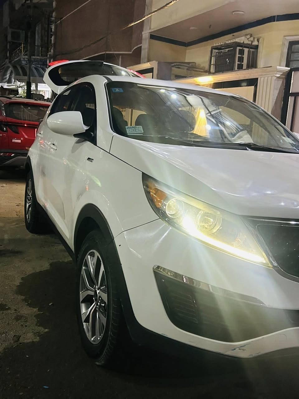 سلام عليكم  كية سبورتج موديل ٢٠١٦وارد أمريكي حادثه فقط صندوق تخم تاير جديد سياره جاهزه  بالعافيه على الياخذه العنوان  بغداد الشعب حي البساتين السعر 140وبيه مجال 
الاتصال على رقم ***********
