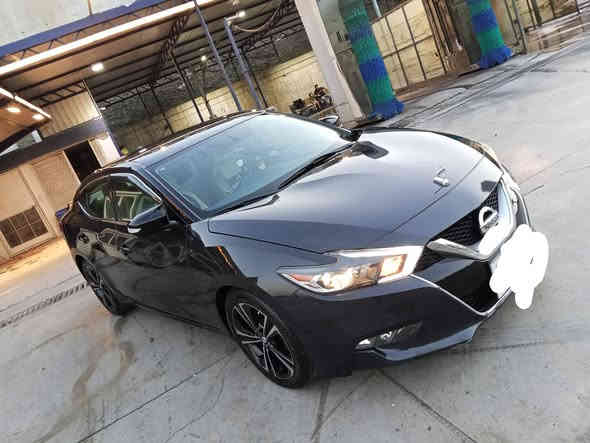 سلام عليكم
#سيارا نيسان مكزيمه موديل2017 SV 
فول موصفات كير مكينه بشرط رقم سلامانيه
سبغ جمراغ بس مافي ايا نقصان مكان نسلامانيه تحويل وكله بشرط 
السعر 120ورقه في مجال رقم الهاتف ***********  ***********
