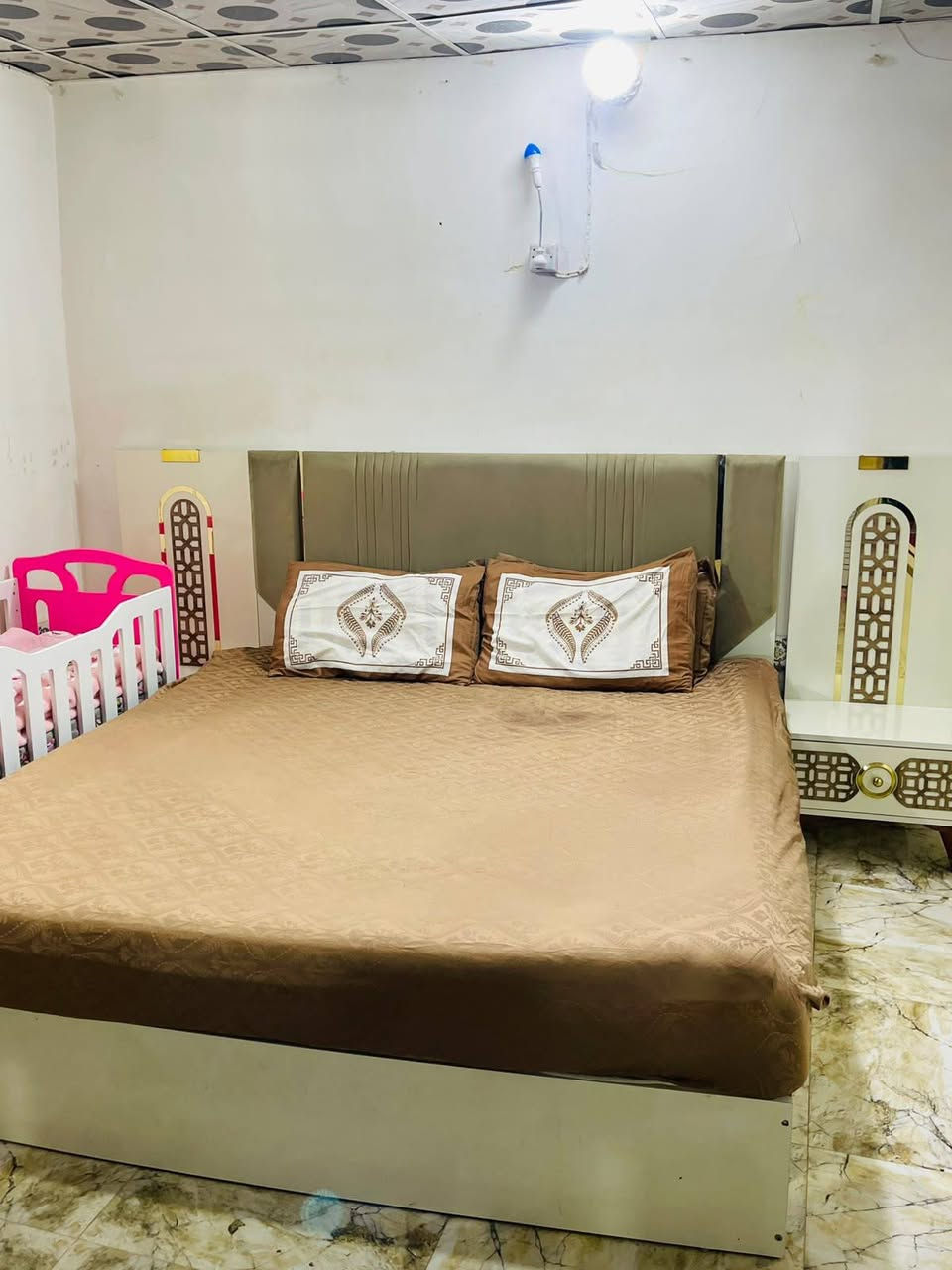 غرفه نظيفه البيع 800وبيه مجال حي العسكري


**إذا كنت صاحب هذا الإعلان وتريد حذفه لأي سبب، رجاءا أرسل رسالة إلى الدعم الفني**