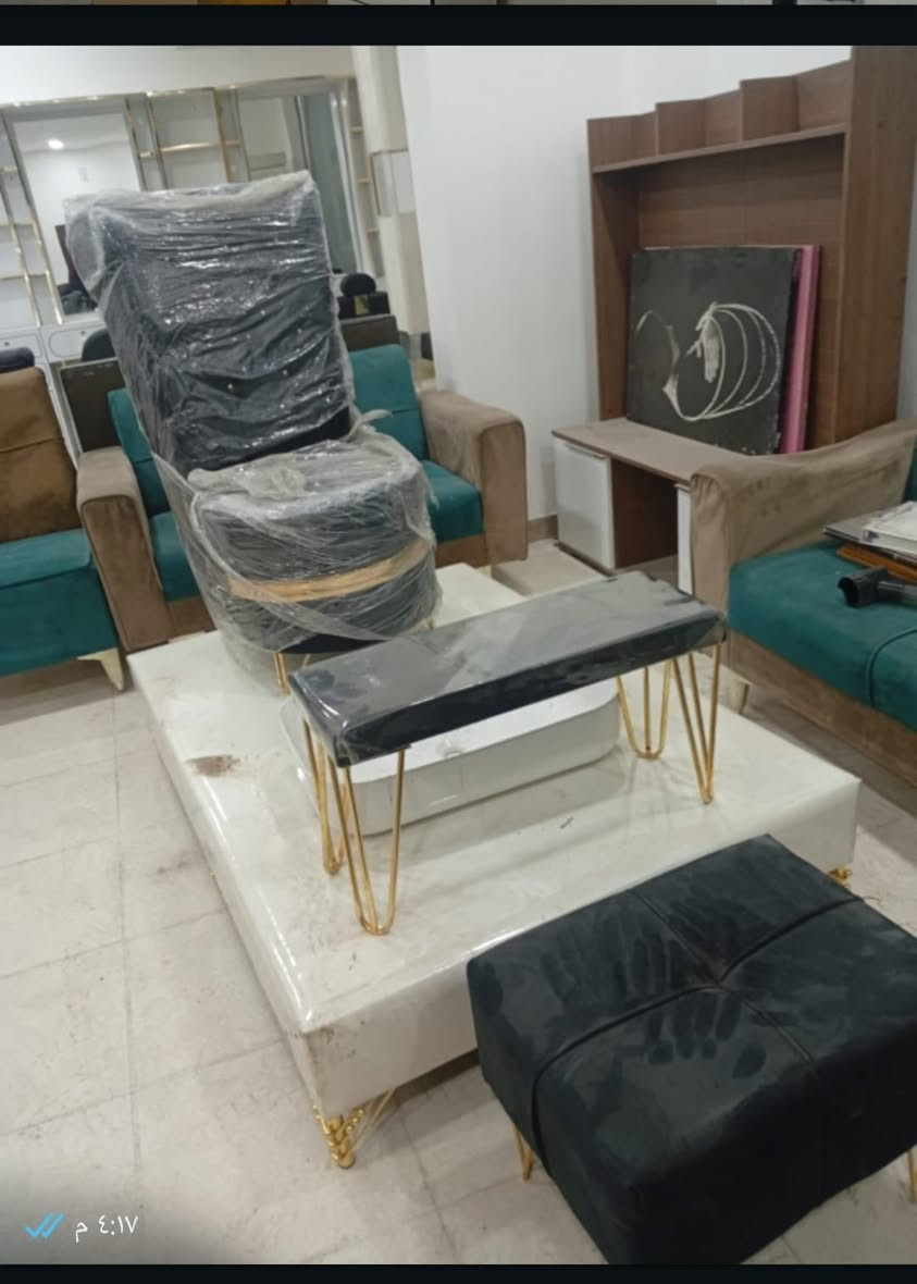 السلام عليكم عندي مركزين صالون نظيفات كلش كل مركز كامل هو وقنفاته الواحد ب مليون ونص وبيه مجال


**إذا كنت صاحب هذا الإعلان وتريد حذفه لأي سبب، رجاءا أرسل رسالة إلى الدعم الفني**