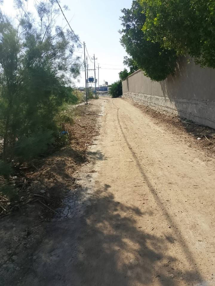 قطعه زراعي  200متر تقريبا للبيع...قرب سيطره المدخل الشمالي..ركن على شارع فرعي تبعد الشارع العام 200متر.. السعر..6ملايين وبيها مجال ... ملاحضه سعر القطعه الحقيقي اغلى من هذه السعر..***********
