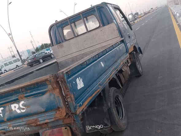 بسم الله الرحمن الرحيم
السلام عليكم گيا للبيع رقم كربلة مشروع وطني موديل 2000تحويل مباشر مكينة وكير وحدادية وتخم تاير جديد 
السعر 42بيها مجال بسيط 
العنوان بصرة مصفئ الشعيبة 
رقم الهاتف ***********/***********
