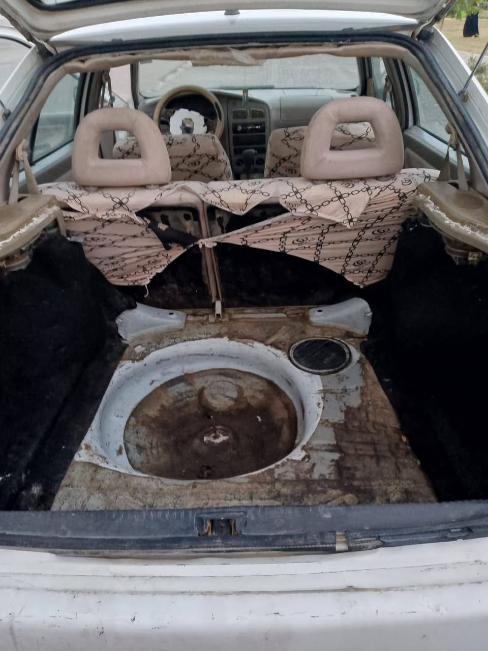 السلام عليكم شيري كوين موديل 2009مكينة وكير كورلا السعر 23  الاستفسار ***********
