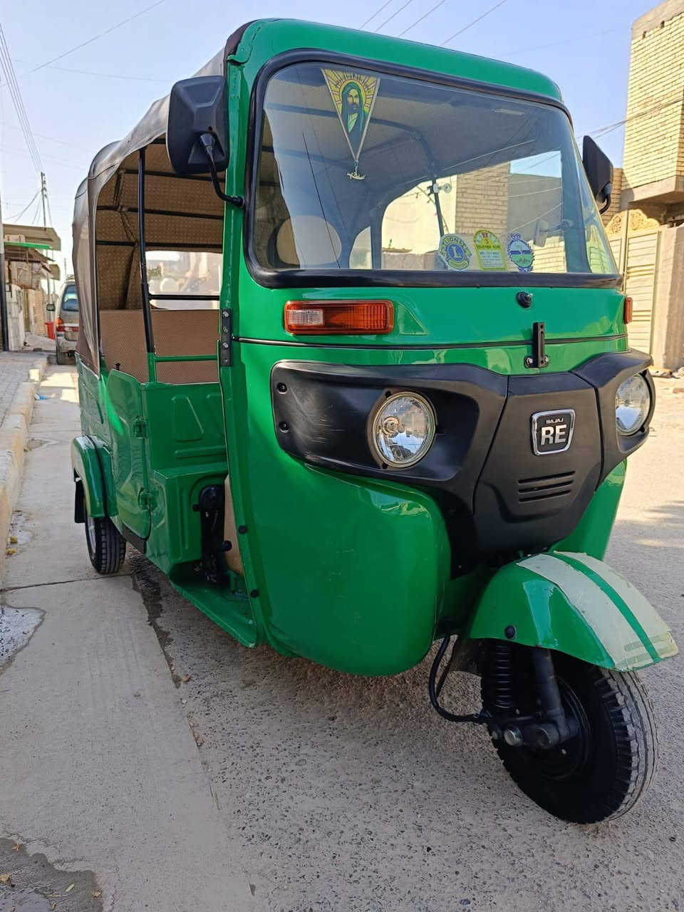 السلام عليكم من رخصت مدير الكروب المحترم تكتك 22شهر11 رقم بغداد انكليزي العنوان الكفاات العبيدي رقم ***********
