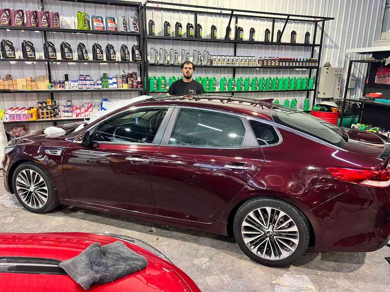 السلام عليكم للبيع كيا اوبتما 2016 حادث حافه البنيد وبارد بالباب الخلفي بااسمي للاستفسار الاتصال ***********
