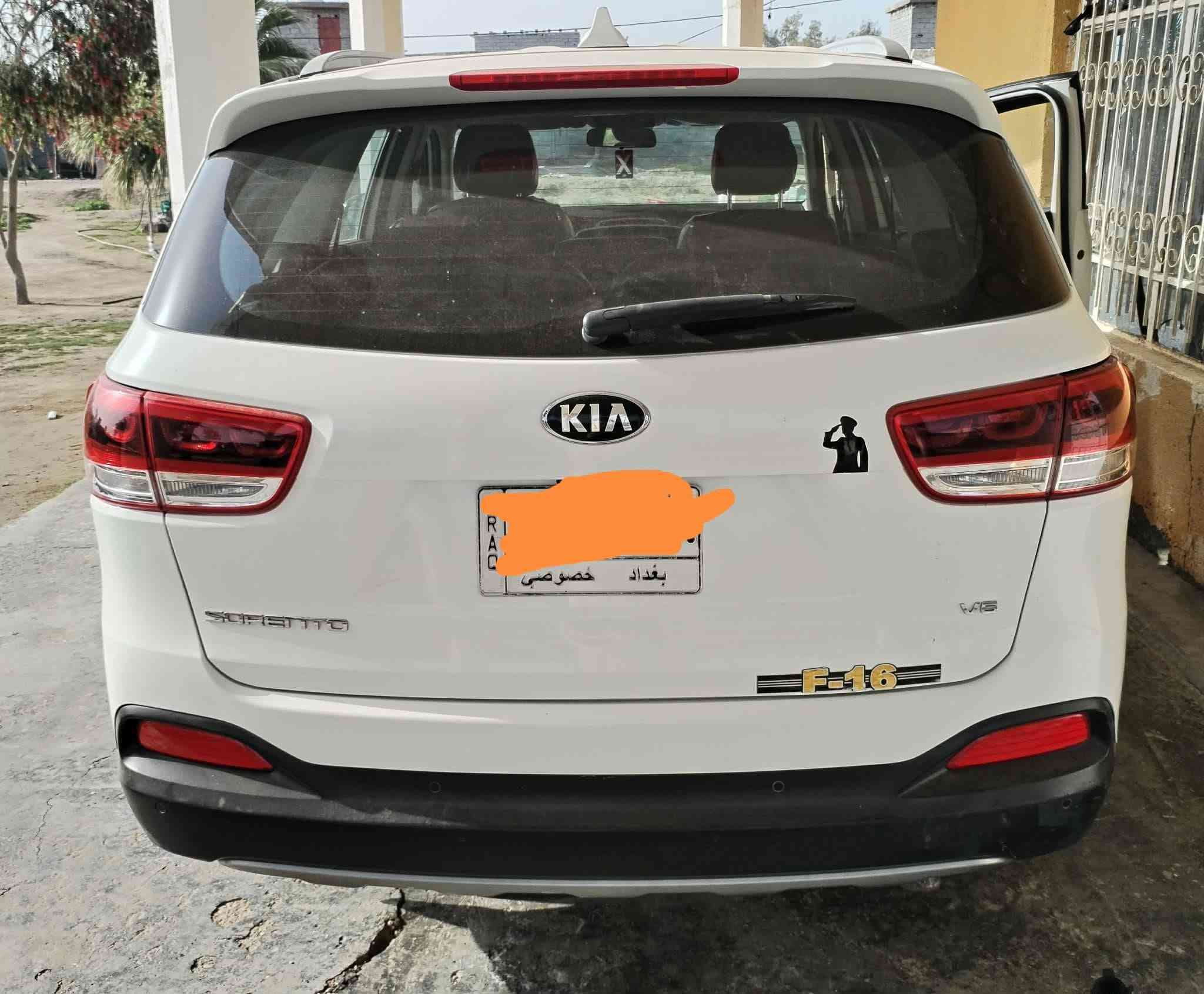 سلام اعليكم سورنتو موديل 16 خليجي ماشيه 140 كفاله عامه رقم بغداد بسمي تفاصيل ول سعر اتصل عل رقم ***********
