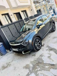 السلام عليكم   كيا سبورتج لون رصاصي   وارد امريكي موديل 2025رقم اربيل ...