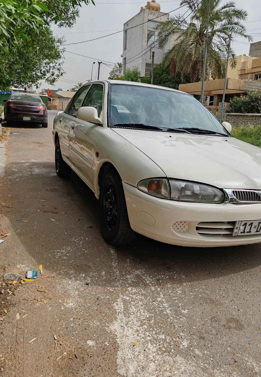 السلام عليكم.
للبيع ..
بروتون 2002
رقم بغداد انكليزي باسمي تحويل ثاني يوم 
📌كير عادي
📌مكينه وكير جديد 
📌غرفه نضيفه
📌السياره مال بيت استخدام شخصي 
📌السياره هسه طالعه من التعمير محتاج فلوس واريد ابيع
📌السعر 53 ورقه وبيهه مجال امانه الله السياره مكلفتني 
📌مكان السياره بغداد جامع النداء 
***********
