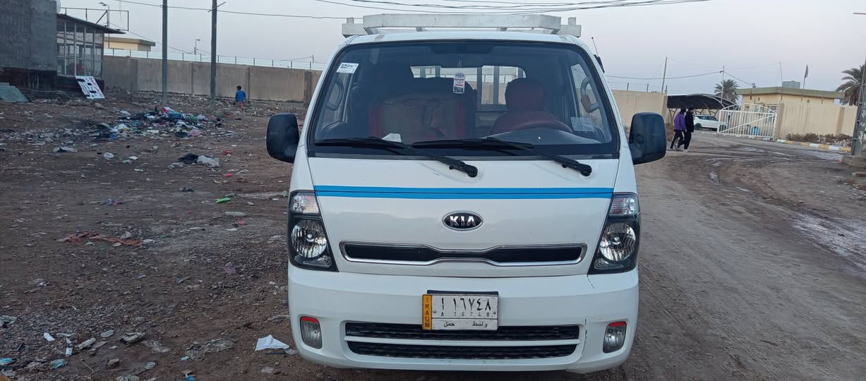 سياره بنكو مديل 13 سياره خير من الله كير ومحرك تايرات باتري جديد شاشه جامه اماميه جديده سياره خيرات الله مامعتازه شي بيه فقط ضربه بلباب ومعدله على البارد كهربائيات كوله شغاله مداور ثاني يوم سوناره موجود   ابيع بدون امحجر   السعر 95وبيه مجال بسيط للشراي للاستفساره اكثر *********** اثير
***********اسيا
