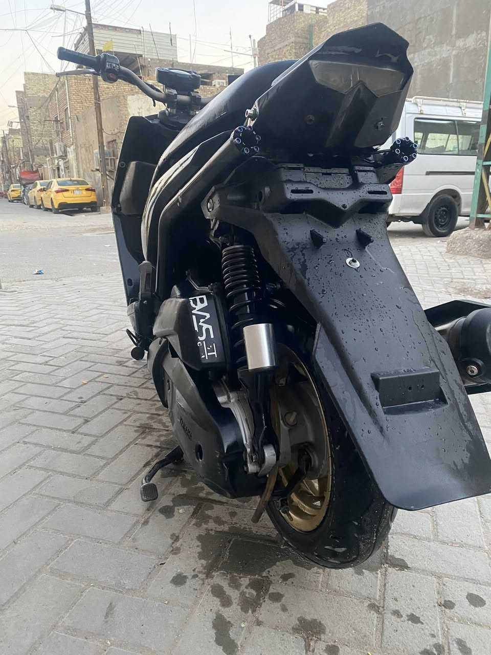 السلام عليكم دراجه سكنس جبلي للبيع نضيفه ستيرن رياضي وبك لايت ويل رياضي مكفوله اوراق بيها سعر مليون وبيها مجال مكان بغداد مدينه صدر استفسار ***********
