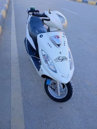 كامكو V2 • 150 سي سي • موديل ٢٠١٦