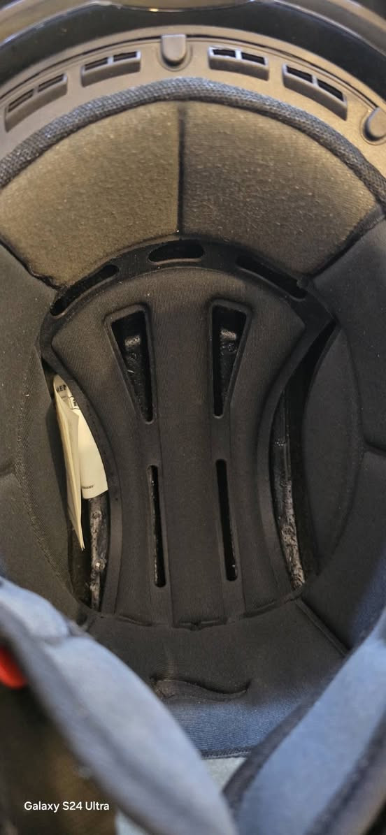 خوذه اصليه باله 

فج قلاب 

سعر ٤٠ الف 

الكوت /كفاءات


**إذا كنت صاحب هذا الإعلان وتريد حذفه لأي سبب، رجاءا أرسل رسالة إلى الدعم الفني**