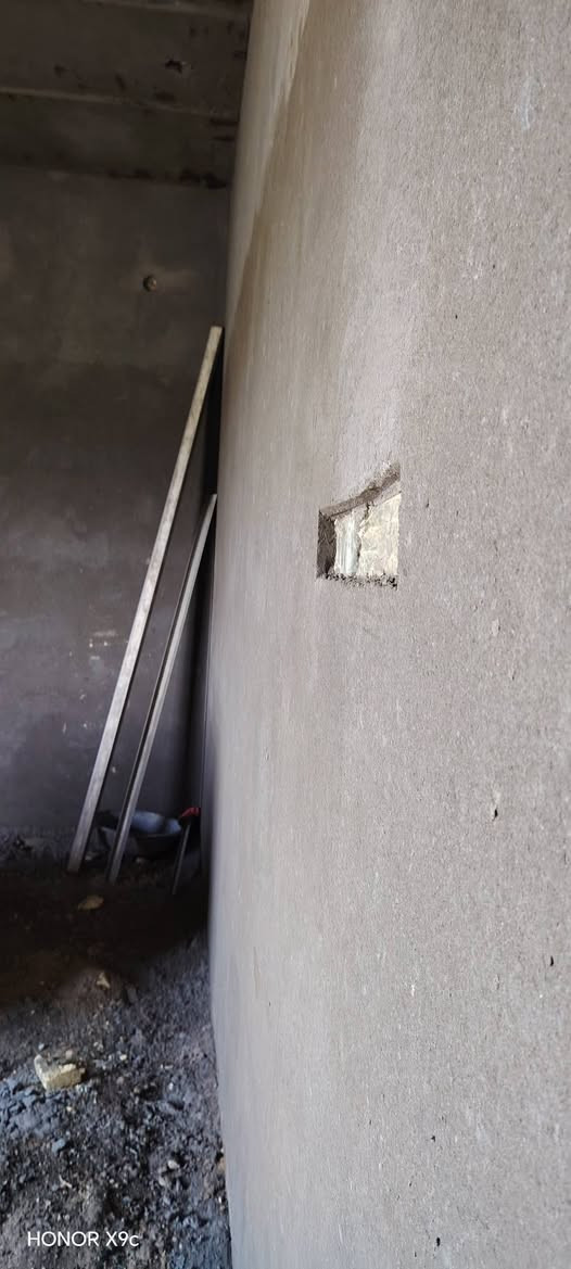 كادر لبخ من سماوه متفرغ حالين وشغل عل متر هاذه رقمي ***********
