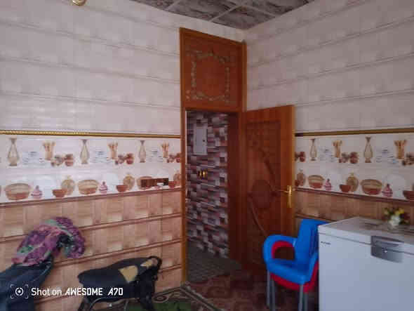 السلام عليكم عندي دار للبيع المساحه الكليه 375 متر طابو زراعي سند 25 تحويل مباشر باسم المشتري متوفره كل السعر 110 وبي مجال الخدمات بيت حديد وجديد البناء طابوق الورديه البو حمير قرب حسينيه فاطمه الزهراء استفسار مراجعه مكتب عقارات الحسام اتصل على رقم الهاتف ***********+*********** اخوكم ابو مومل
