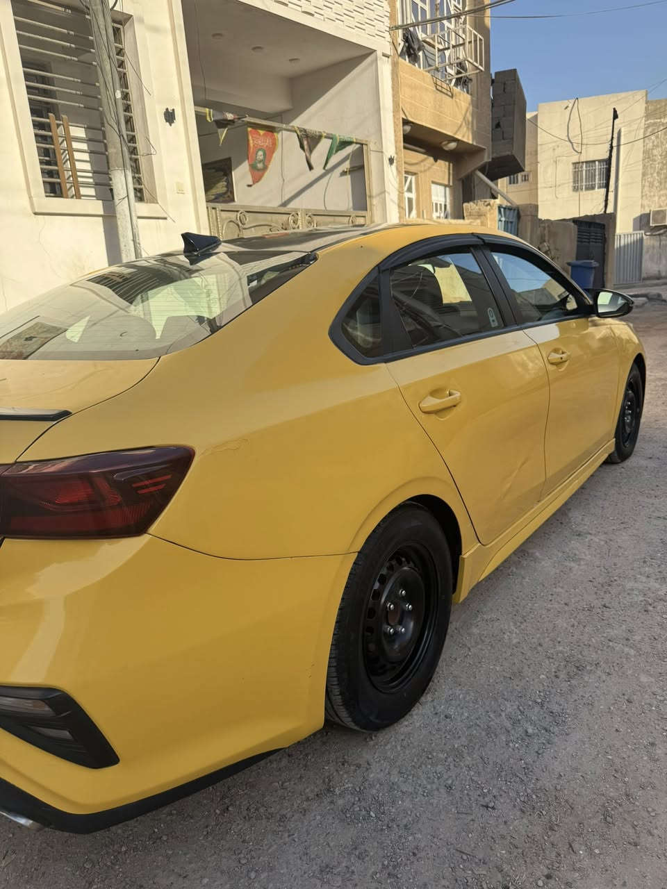 السلام عليكم
كيا فورتي 2021  GT Line وارد امريكي
محرك 2000cc دوش
ماشية 54000 ميل 
المواصفات:
بصمة تشغيل
رادار امامي
كشنات جلد
دخول بصمة بدون مفتاح
ثلاث انظمة قيادة
كامرة خلفية اصلية دوارة
شاشة لمس ابل كار بلي واندرويد اوتو اصلية
مثبت سرعة
لد نهاري
مانع انزلاق
تنبيه خروج عن المسار
وباقي مواصفات ال GT line المعروفة
السعر110 ورقة وبيها مجال وصور الحادث معروضة
مكاني بغداد الجديده


**إذا كنت صاحب هذا الإعلان وتريد حذفه لأي سبب، رجاءا أرسل رسالة إلى الدعم الفني**