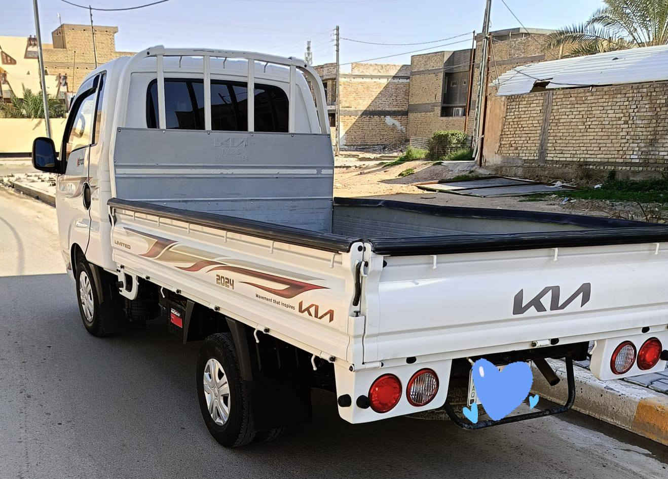 للبيع كيا حمل موديل 2024 رقم بغداد مكفوله العنوان بغداد طارميه رقم الهاتف ***********
