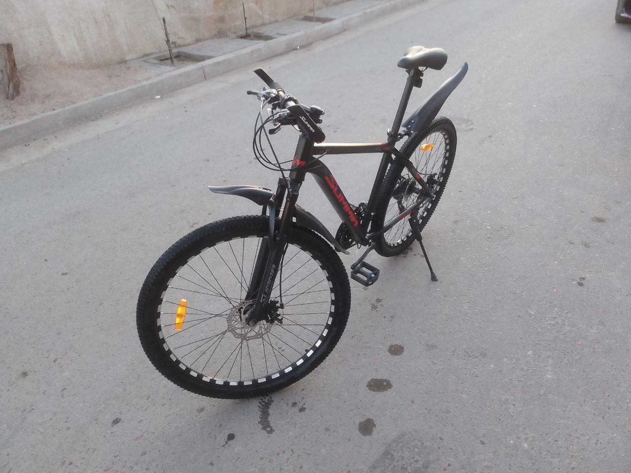 سلام عليكم بايسكل ياباني من شركة سوما (SUMMA) الحجم 28 مرغوب ماشي 10كيلو فقط برغي مامبدل و مامفتوح بي سعره140 وبي مجال
المكان بغداد الشعب حي سومر شارع المدارس خلف مدرسة عبد الله بن رواحه الي مجاوره لدائرة المرور
رقم الهاتف ***********
