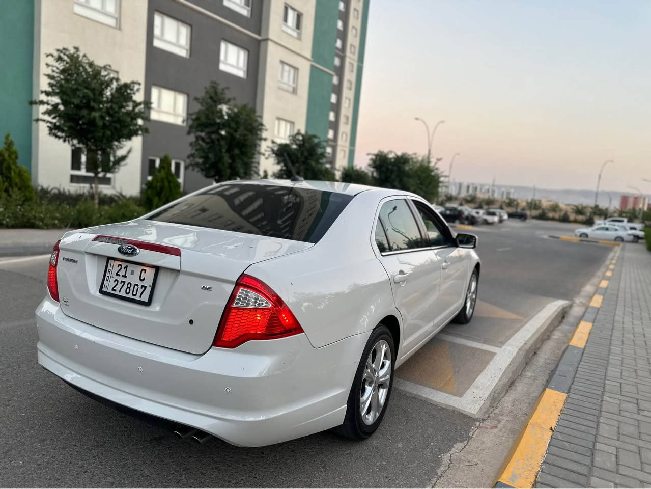 فورد فيوژن ٢٠١٢
بي بوياخ  
سه ياره كه يه ك ده سه
ته نها دو په له ي زور بجوك pdr ي هه يه 
٤ تايه ي تازه روني تازه كوراوه هيج مه سروفيكي نيه 
ناو زه رده و زور خاوين ماوه ته وه ١٥٠٠٠٠ روشتوه 
گيرو مه كينه به شه رت 
سه نه وي تا ٢٠٢٩ تازه يه 
سه يارهي مالي خومه و هي مه عرهز نيه 
نرخي ١٠٢ معامه له السليمانية, العراق


**إذا كنت صاحب هذا الإعلان وتريد حذفه لأي سبب، رجاءا أرسل رسالة إلى الدعم الفني**