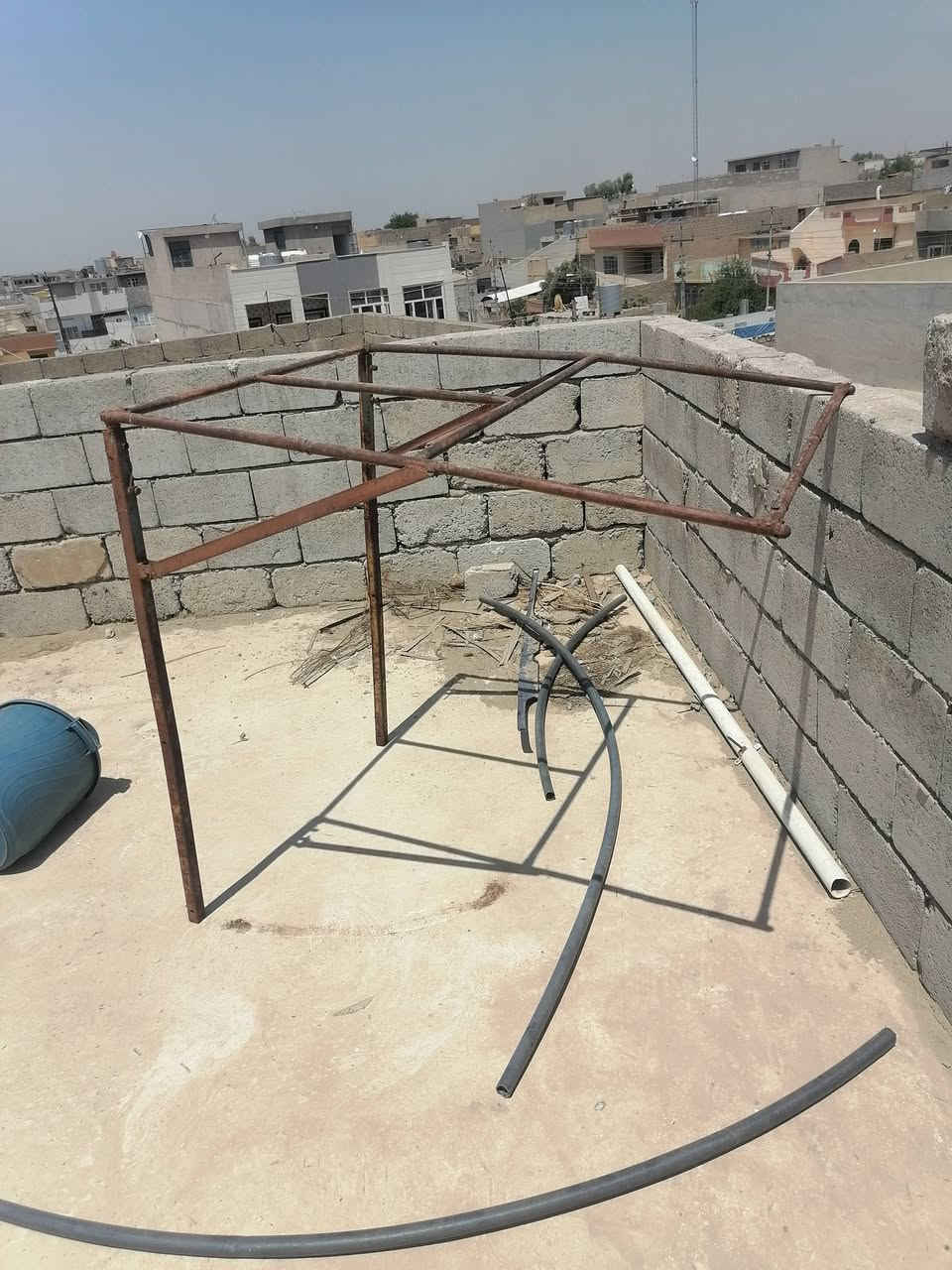 السلام عليكم محجل ستوته للبيع السعر 40 وبيه مجال اتصل ***********
