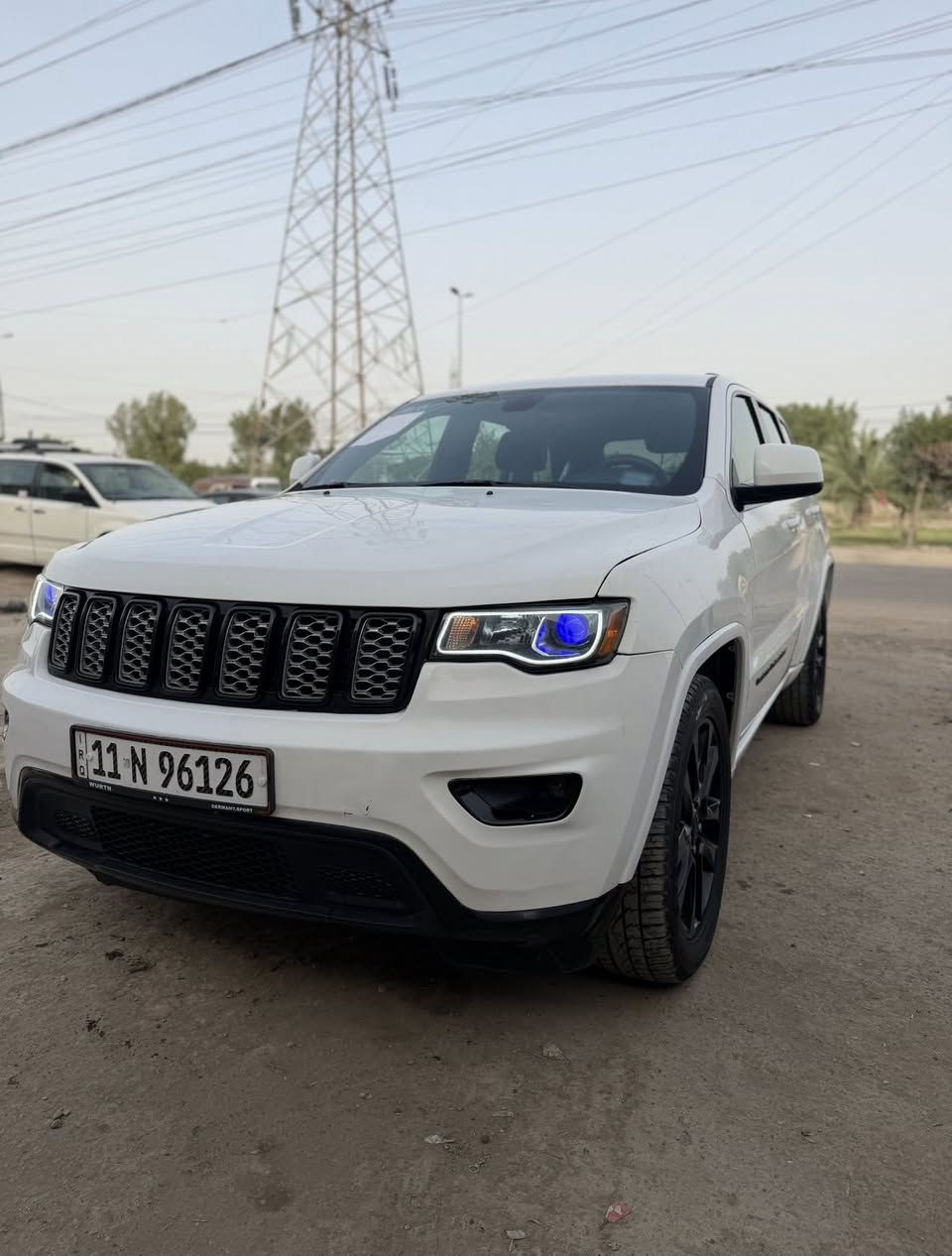 السلام عليكم جيب للبيع موديل ٢٠١٧  وارد أمريكي ضرر ضمن صور الحادث ضرر بصيط فول عده الفتحه محرك كير كفاله تبريد تدفه كفاله السياره ماشيه ٩٨ مايل الاتصال/*********** 

عنوان غزاليه ركن شارع المركز 
السعر 205 $ وبيه مجال
