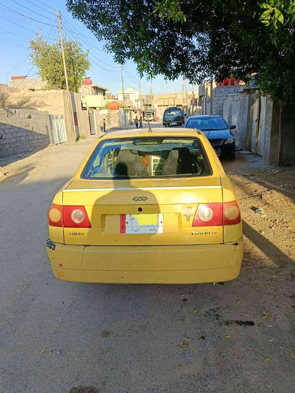 يا الله اللهم صل على محمد وآل محمد
شيري كوين ٢٠١٠ بغداد أجره
محرك وكير كورلا كير اوتو ممتازات
صدر ٧٠٪
صبغ حزام بدون ضرر
بيها نواقص بسيطه اريد بيها شي مراوس ياريت لو خصوصي
 مكانها بغداد ابو غريب وهذا رقمي للتواصل *********** ابو رحمه
