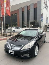 أزيرا ٢٠١٢ • فول مواصفات • ٦ سلندر