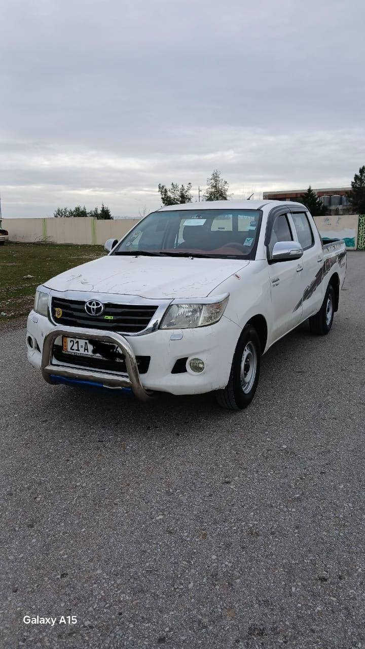 مرزي هيلوكس موديل 13مكفوله كفاله عامه رقم سليمانيه /*********** مكان السياره حلبجه الجديده
