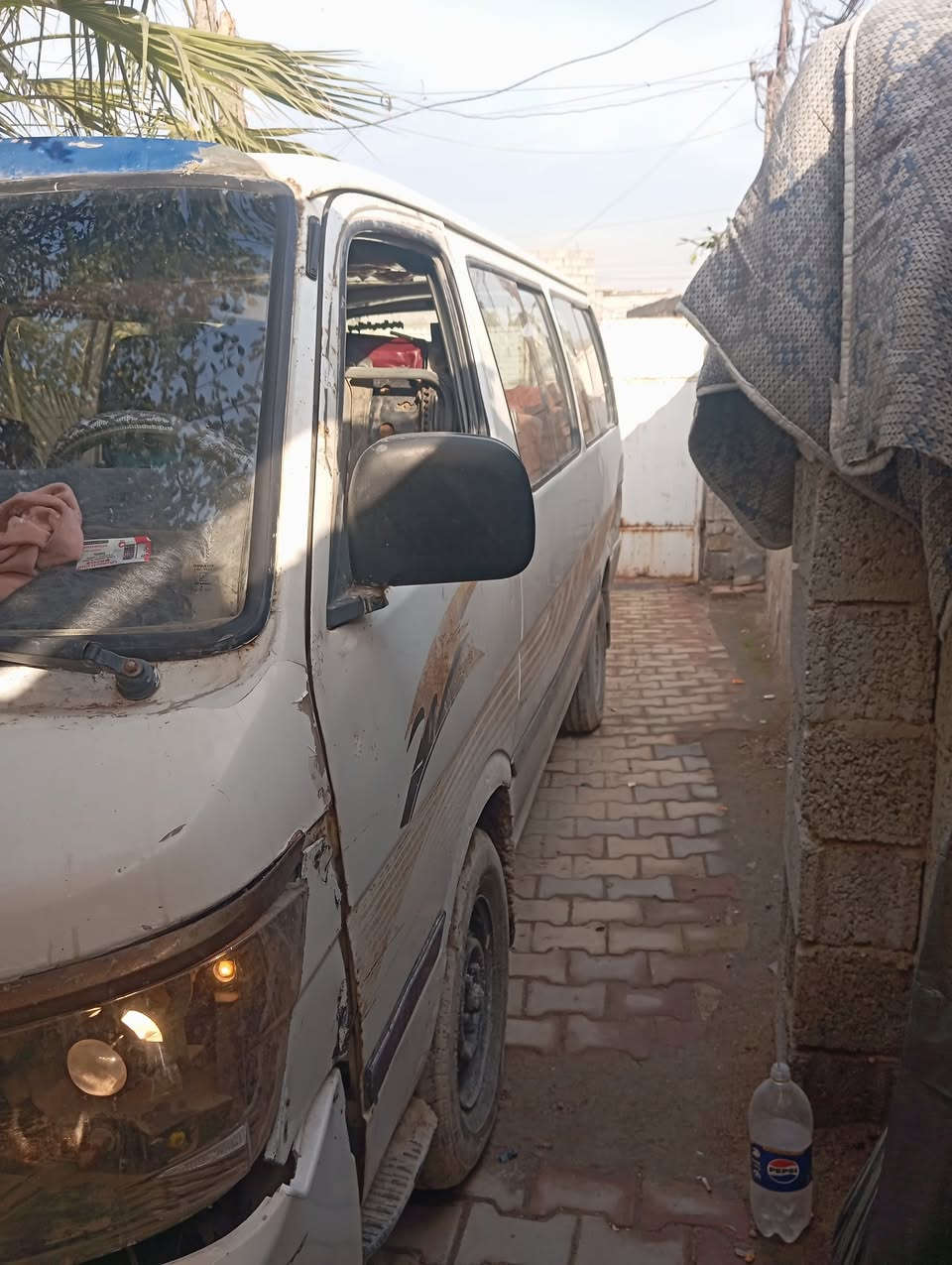 سلام وعليكم كيه جنبي للبيع 2007رقم حمر بغداد  راعيه ماندله بيع كوم حديد كفله سرقه وعشاير سياره ما ناقصه يشي صدر جديد كلج جديد كهربايات شغاله مكين وكير نضيفات خير من لله مستعجل على بيعته لعنوان بغداد لسعر 12ورقه شراي يتصل ***********
