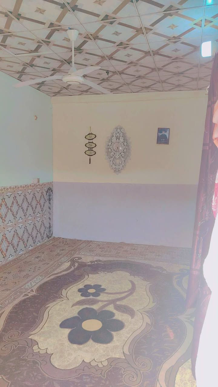 سلام عليكم بيت مسحوب علي 100مبادره ينباع تطلوعه هوه وكفيله لبيت طابق ونص 30وبي مجال قليل ***********
