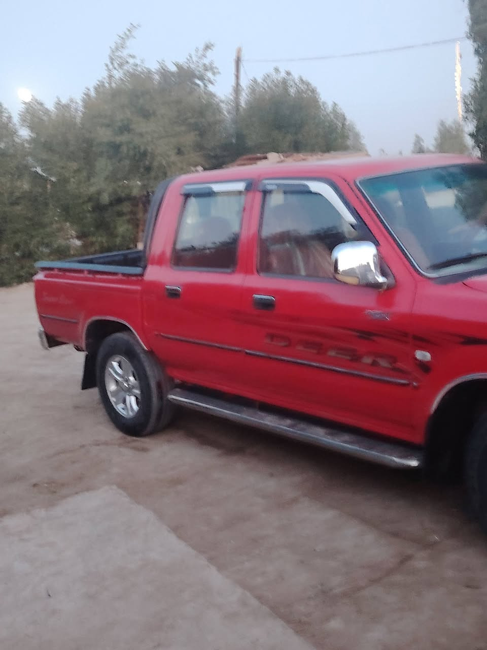 سلام عليكم دير موديل 2011سيارة جديدة ما جناي رقم القدسية حلوة حلة من صور كير محرك كسن حدايدية تخم تاير السعر خاص مكان الدوانية الرقم ***********
