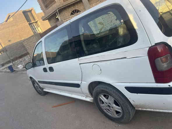 السلام عليكم
شوفرليت فنجر للبيع او للمراوس 
2002 رقم انبار سنويه ساقطه ب 2024
 7 راكب 
تحويل مباشر راعيها ذهب ماعنده مشكله اي وقت تحويل 
كير جديد مكينه 3400 هستوها بدت تبخر بس خير من الله
تبخر من القبق شوي مو من الصالنصه 
تخم تاير جديد كهربائيات كلها شغاله عدا الماسحات
حداديه دوشمه جديده سياره خير من الله ون مايعجبك اطلع بيها  صبغها حلو مرتب السياره كاعده تفيد اهل الخطوط والي عنده عائله 
معروضه 45
مكاني حله 
***********
