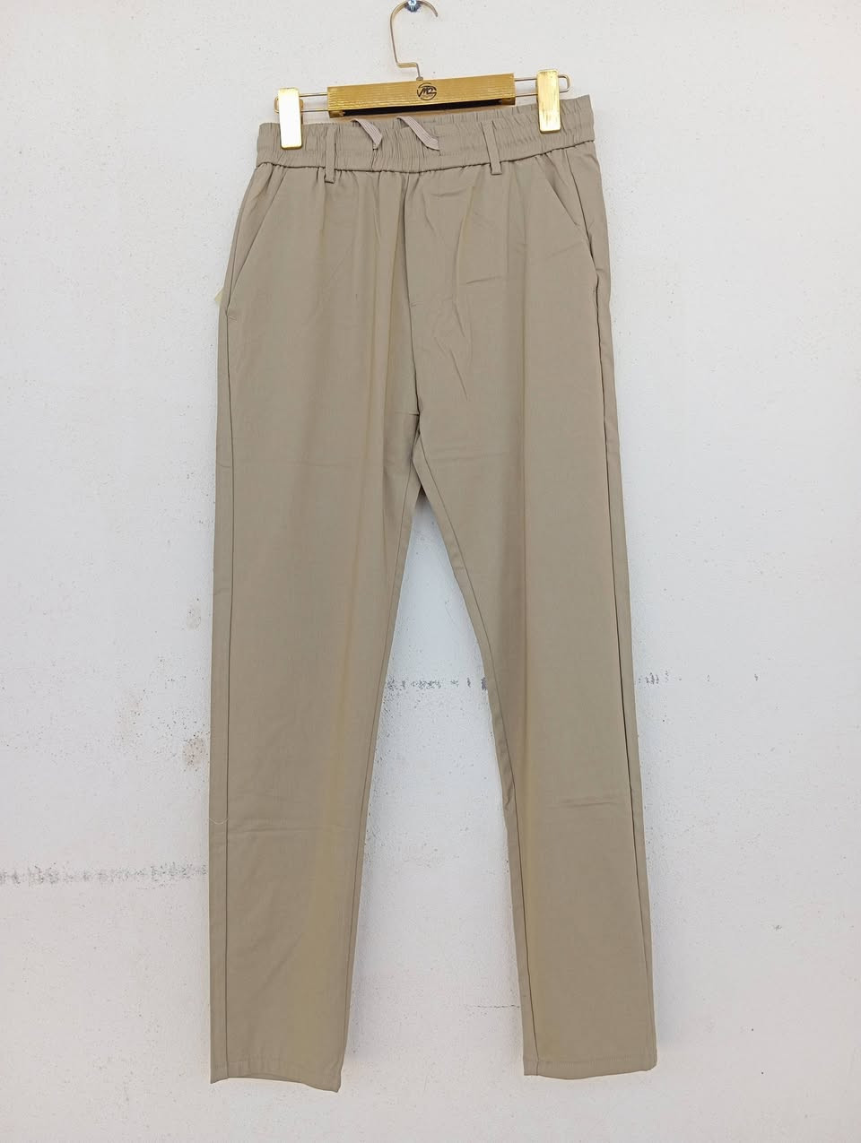 ✨ راحة وأناقة بكل وقت ✨
محلات الغازي توفرلكم بجايم مطاط مريحة وعملية 👌
و بجايم گطن ناعمة وخفيفة تناسب البيت والخروج 😍
✔ خامات مضمونة
✔ ألوان حلوة تناسب كل الأذواق
✔ قياسات متعددة
✔ أسعار مناسبة للجميع
إذا تريد راحة حقيقية وجودة تدوم 👌
لا تتردد… زورنا اليوم وخلي إطلالتك مرتبة حتى وأنت بالبيت 😉
📍 محلات الغازي – الجودة عنوانا


**إذا كنت صاحب هذا الإعلان وتريد حذفه لأي سبب، رجاءا أرسل رسالة إلى الدعم الفني**