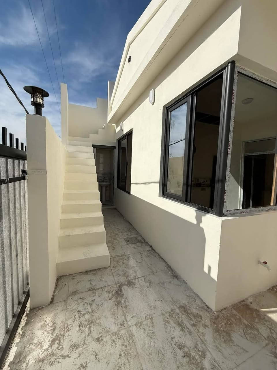 دارللبيع 🔥طابو ملك صرف 🔥

بناء حديث صفر ❌

المساحة / 100 متر مربع طابق واحد ⚡️

الموقع📍 حي الوحد الشارع 20

♦️ غرفتين نوم واستقبال ومطبخ وصحيات درج خارجي 

السعر/ 86 مع المجال 
للاستفسار مراجعه عقارات السلام سايدين المرور القديم مجاور صيدليه فيتأمين اوالاتصال على الارقام 
***********
***********
