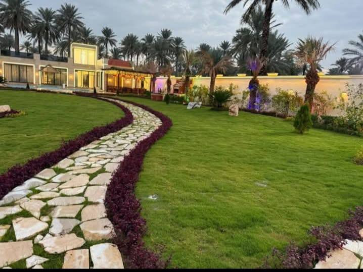 السلام عليكم مزرعه للايجار الدوره البوعيثه موثقه تطبيق اجرلي الاستفسار هذا الرقم ***********
