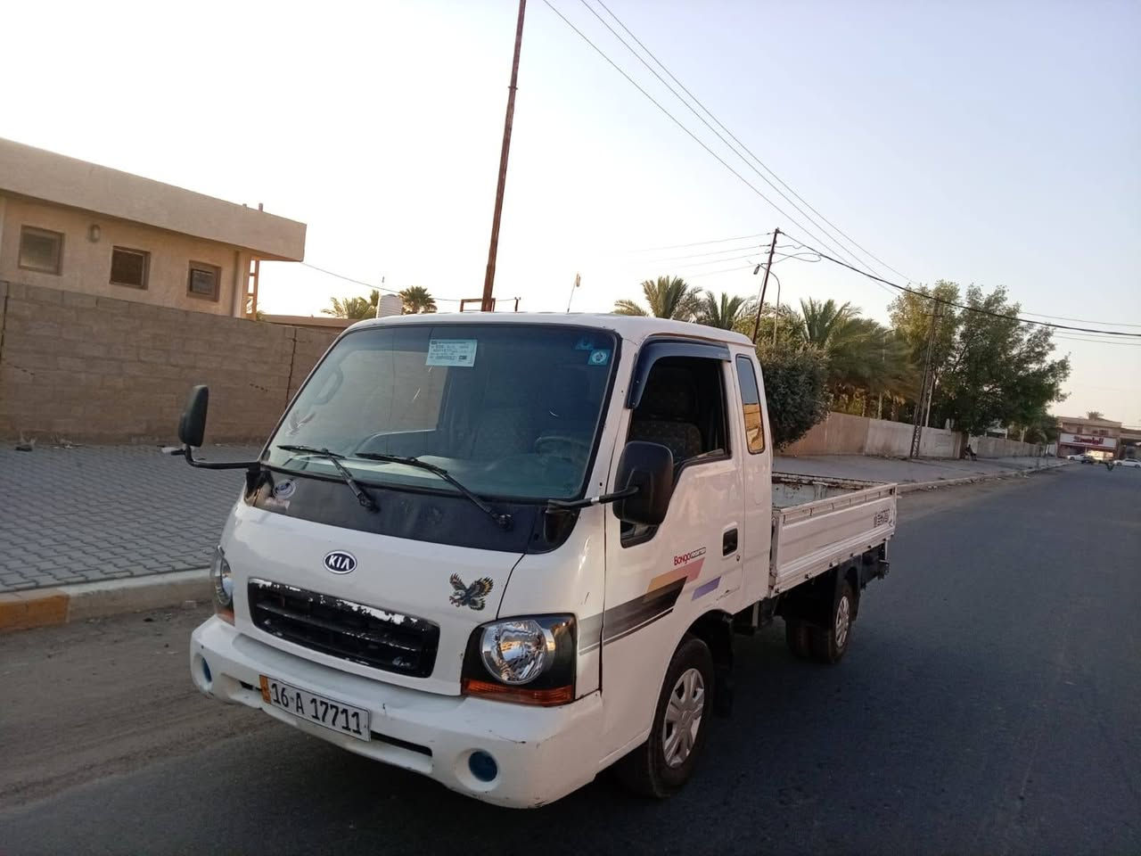 البيع كيا أم عيون موديل 2003 رقم قادسيه نكليزي سنويا 30 بسمي محرك كير اكسن شواصي صدر مامي خلفي تخم تاير كهربائيات شغاله سياره جاهز خير من الله عنوان بغداد الطارمية الشراي يتصل ***********
