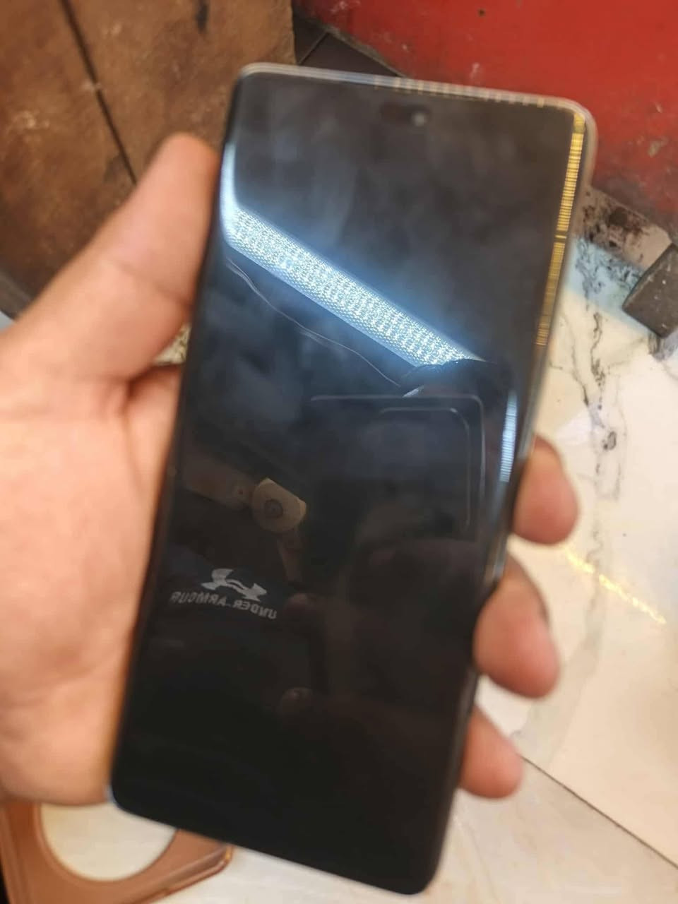 متاح هونرx9cفايف جي ذاكره 256 الرام 12 جهازمستخدم شهر ونص نضافه بلادي جهاز مداخل تصليح ابد ملحقات كامله شحن سريع 66واط للبيع  الاستفسار خاص او اتصال عل رقم ***********مكاني بعقوبه بهرز
