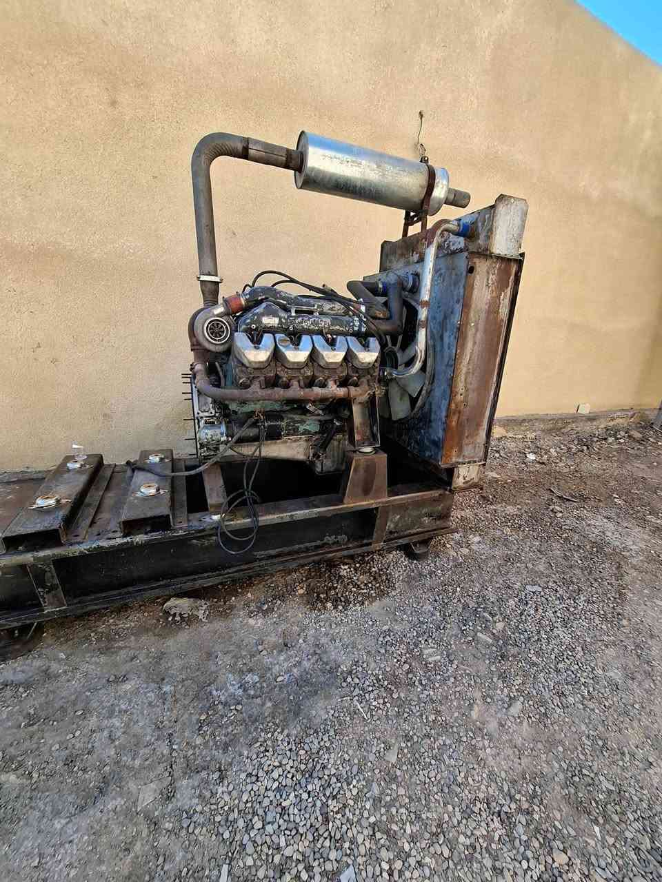 السلام عليكم
سكانيه 143 /6/0 للبيع 
مكينه ستندر جديده لا صرف ولا بخار 
نقصها راس تولي غيرة برغي ما ناقصها 
تجي تشغل وتقتنع وتاخذها  ***********
