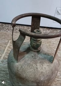 من رخصت المدير دبه غاز البيع صغره الحجم سعر ١٥ الف مكان بغداد الي ريده...